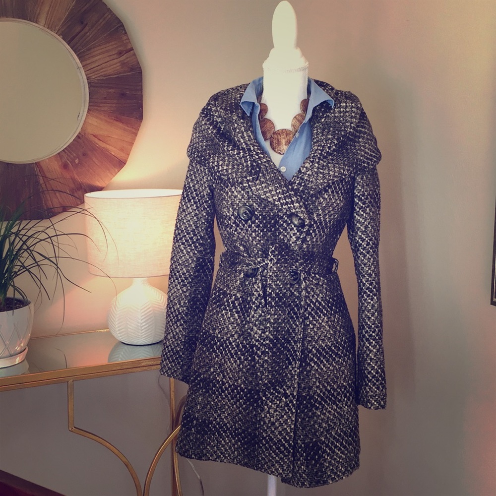 Classic tweed coat, NWOT!